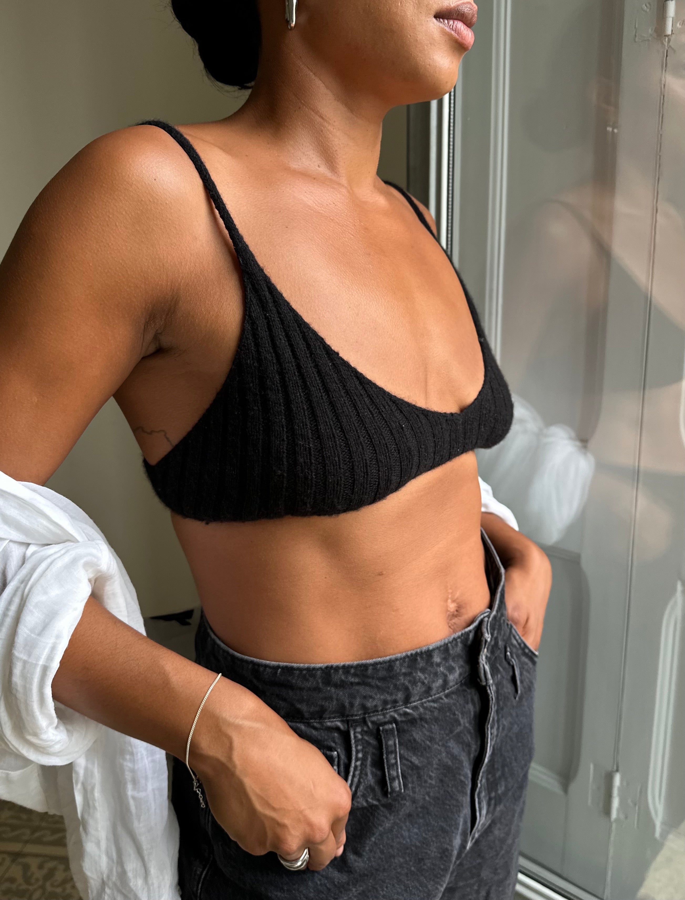 Der gerippte BH – Englisch