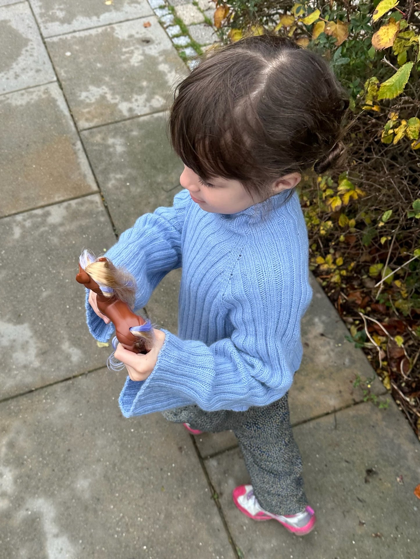 The Liv Sweater Junior